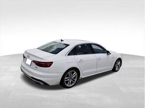 2023 Audi A4 45 S line Premium Plus