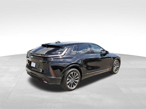 2026 Cadillac LYRIQ Premium Sport