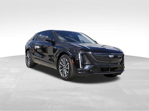 2026 Cadillac LYRIQ Premium Sport