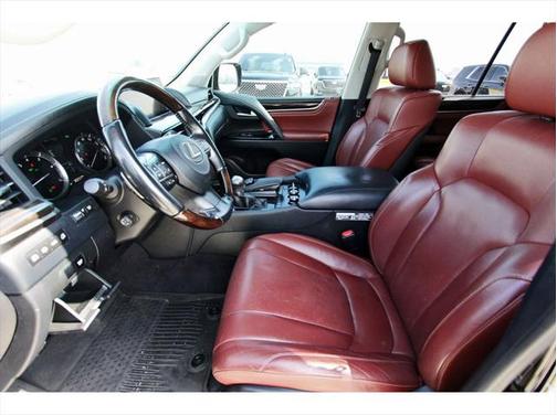 2016 Lexus LX 570 Base