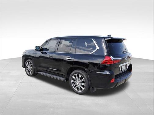2016 Lexus LX 570 Base