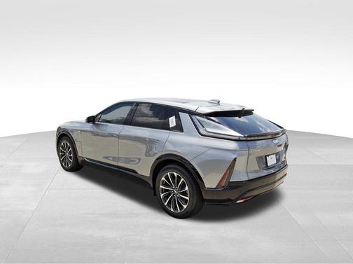 2025 Cadillac LYRIQ Sport