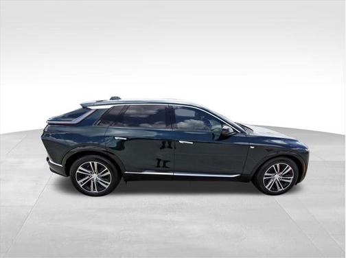 2025 Cadillac LYRIQ Luxury w/1SC