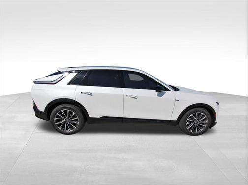 2025 Cadillac LYRIQ Sport w/1SJ