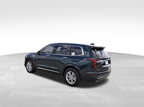 2025 Cadillac XT6 Luxury FWD