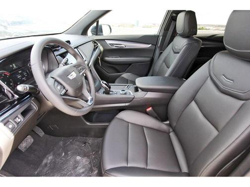 2025 Cadillac XT6 Luxury FWD