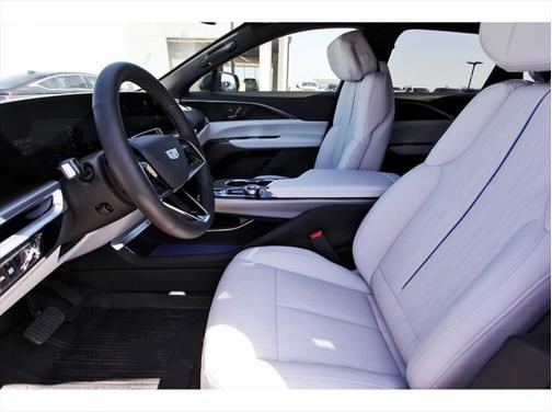 2025 Cadillac LYRIQ Luxury w/1SC