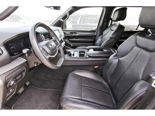 2023 Jeep Wagoneer L Series II 4x4