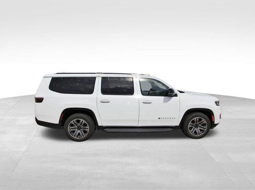 2023 Jeep Wagoneer L Series II 4x4