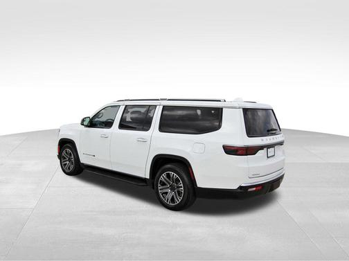 2023 Jeep Wagoneer L Series II 4x4