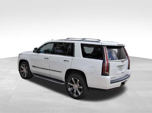2016 Cadillac Escalade Luxury