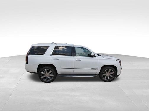 2016 Cadillac Escalade Luxury