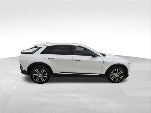2025 Cadillac LYRIQ Luxury w/1SC