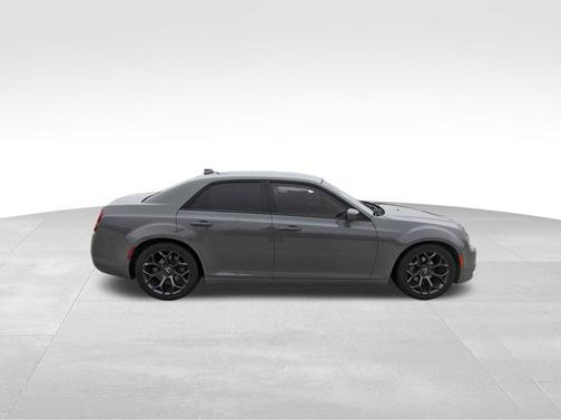 2019 Chrysler 300 S