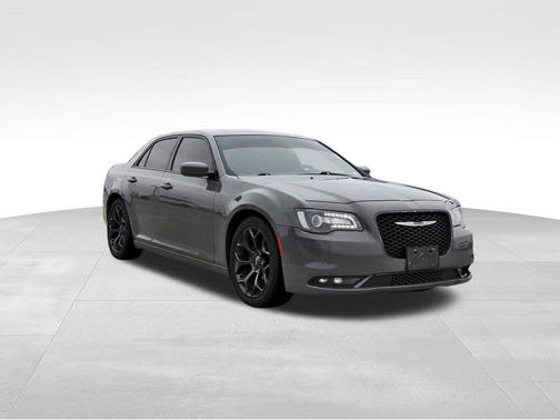 2019 Chrysler 300 S