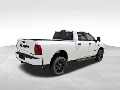 2025 RAM 2500 Lone Star Crew Cab 4x4 6'4' Box