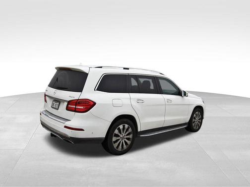 2017 Mercedes-Benz GLS 450 4MATIC