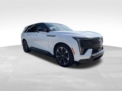 2025 Cadillac Escalade IQ Sport 2