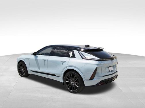 2026 Cadillac LYRIQ V