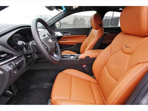 2025 Cadillac CT4 Premium Luxury