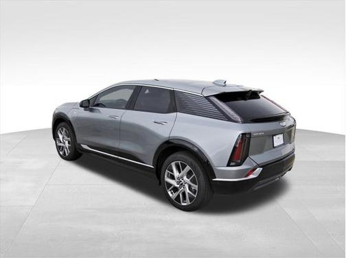 2025 Cadillac OPTIQ Luxury 1 AWD