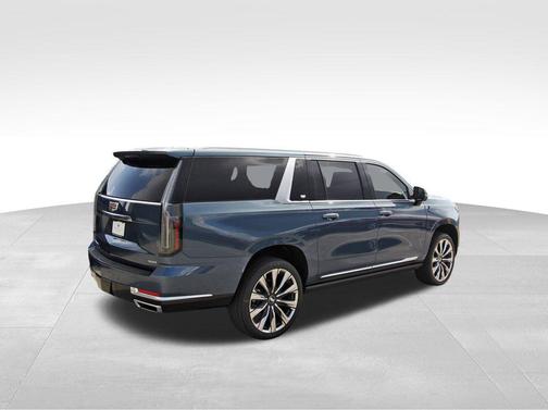 2026 Cadillac Escalade ESV Luxury