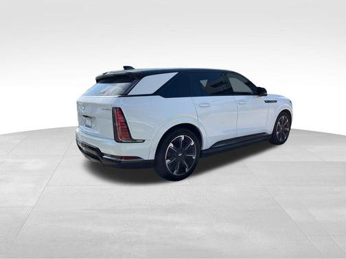 2025 Cadillac Escalade IQ Sport 2