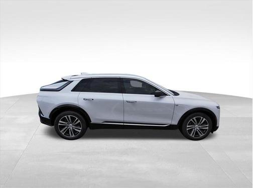 2025 Cadillac LYRIQ Luxury w/1SD