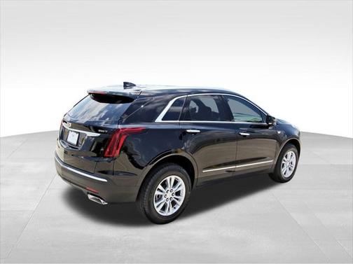 2025 Cadillac XT5 Luxury