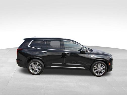 2024 Cadillac XT6 Premium Luxury FWD