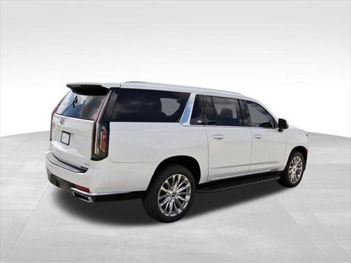 2022 Cadillac Escalade ESV Luxury