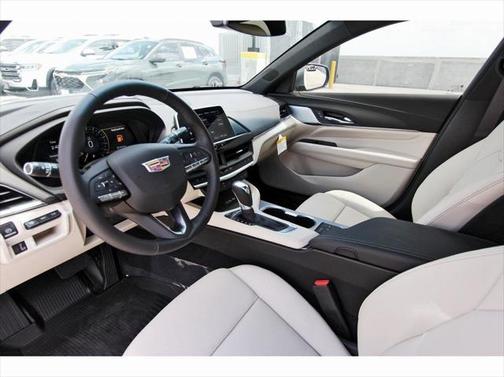 2025 Cadillac CT4 Premium Luxury RWD