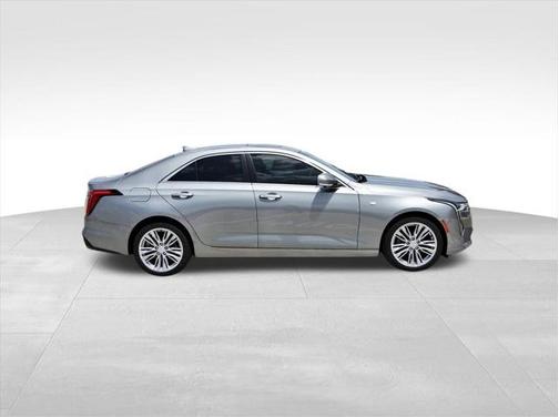 2025 Cadillac CT4 Premium Luxury RWD