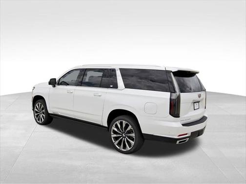 2025 Cadillac Escalade ESV Premium Luxury