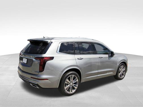 2025 Cadillac XT6 Premium Luxury FWD