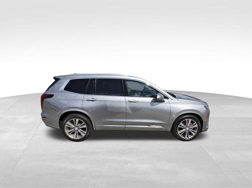 2025 Cadillac XT6 Premium Luxury FWD