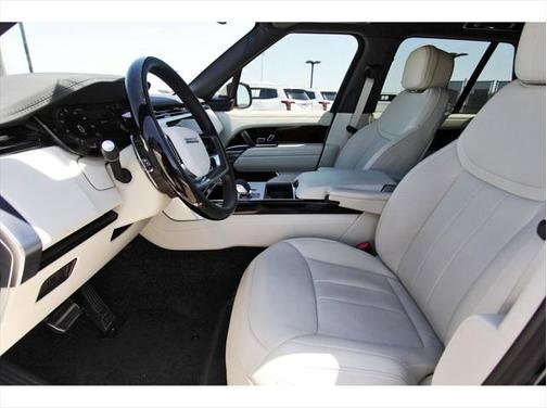 2024 Land Rover Range Rover P400 SE