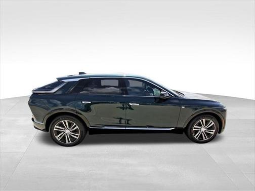 2025 Cadillac LYRIQ Luxury w/1SC