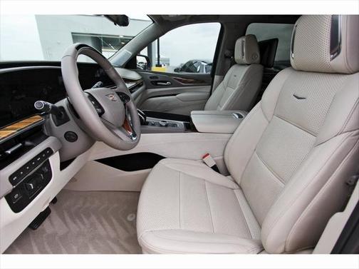 2023 Cadillac Escalade ESV Sport Platinum