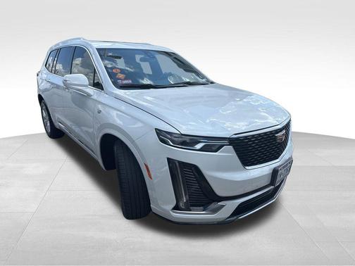 2023 Cadillac XT6 Luxury FWD