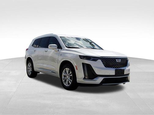 2023 Cadillac XT6 Luxury FWD
