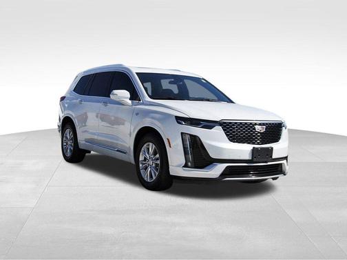 2023 Cadillac XT6 Luxury FWD