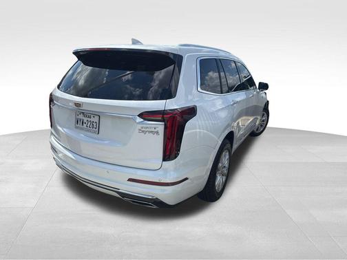 2023 Cadillac XT6 Luxury FWD