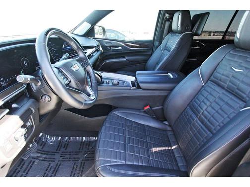 2024 Cadillac Escalade ESV Sport Platinum