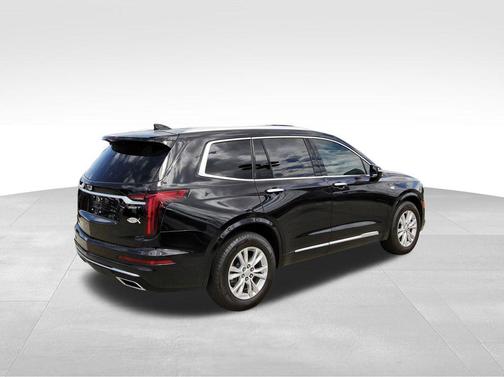 2025 Cadillac XT6 Luxury FWD