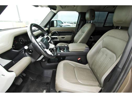 2020 Land Rover Defender 110 First Edition