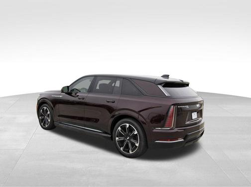 2025 Cadillac Escalade IQ Sport 2