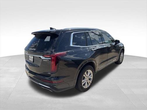 2023 Cadillac XT6 Luxury FWD