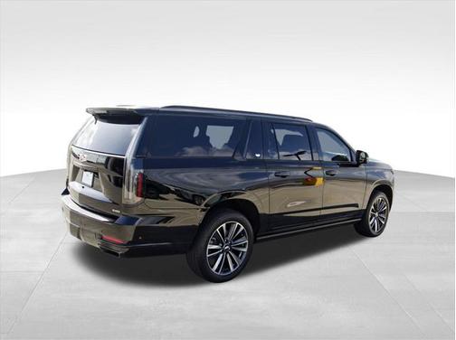 2025 Cadillac Escalade ESV Sport