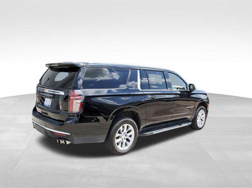 2024 Chevrolet Suburban Premier
